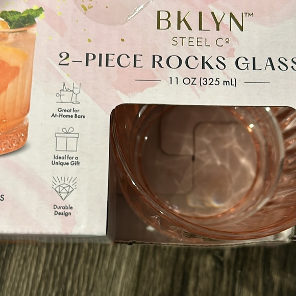 BKLYN Steel - 2 Piece Rocks Glass Set (Light Pink) - Picture 3 of 3